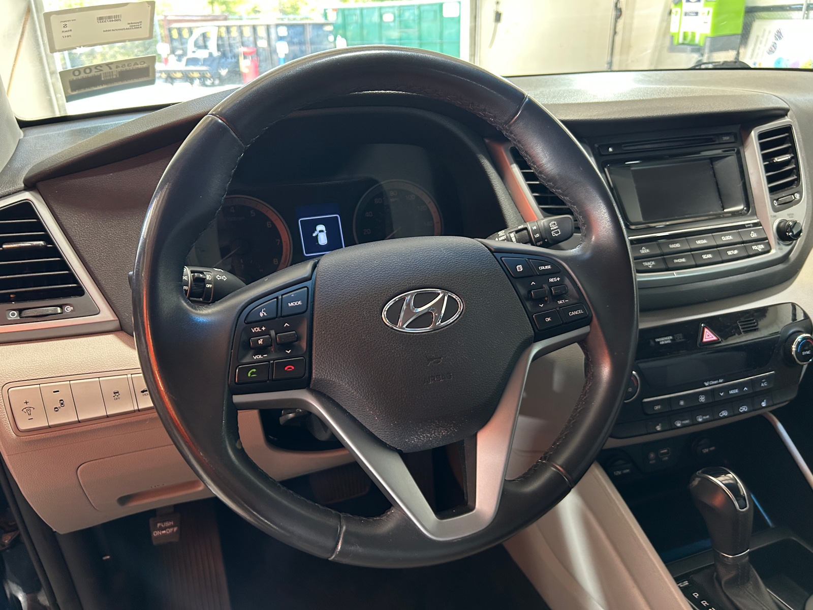 Thumbnail: 2017 Hyundai Tucson - 5