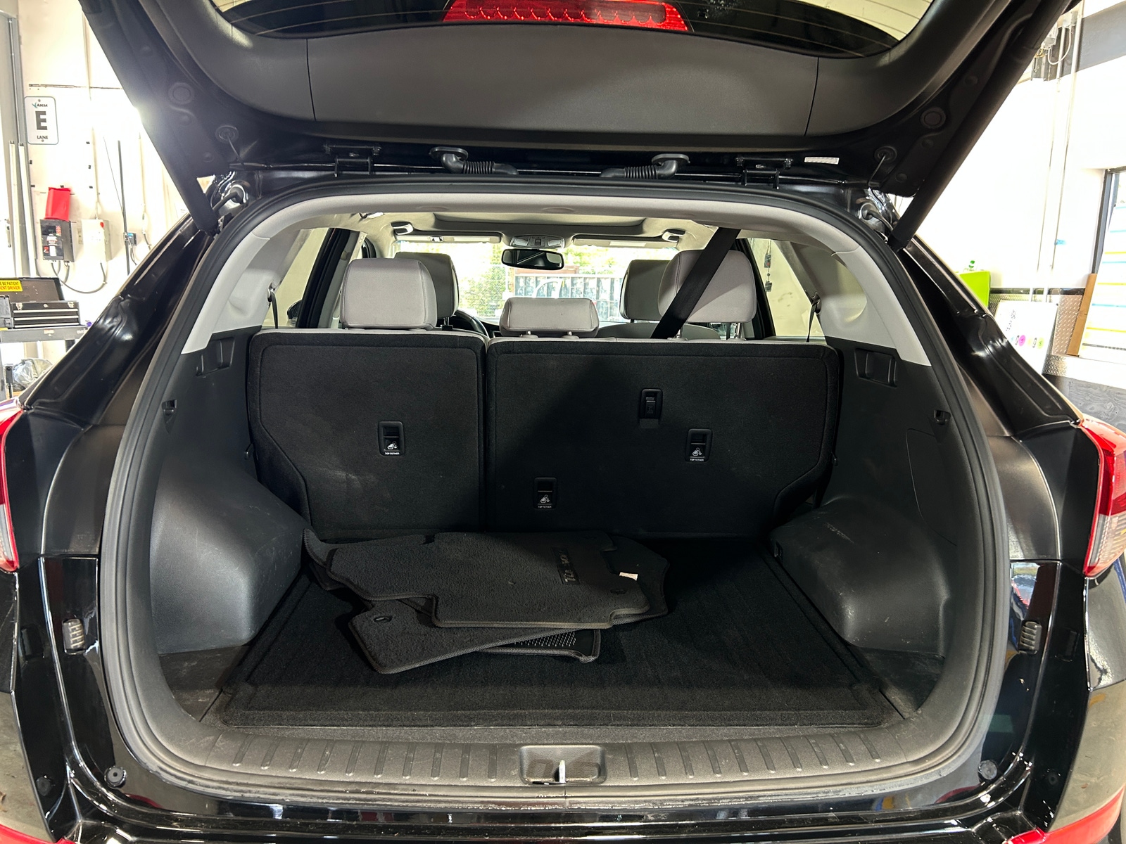 Thumbnail: 2017 Hyundai Tucson - 7