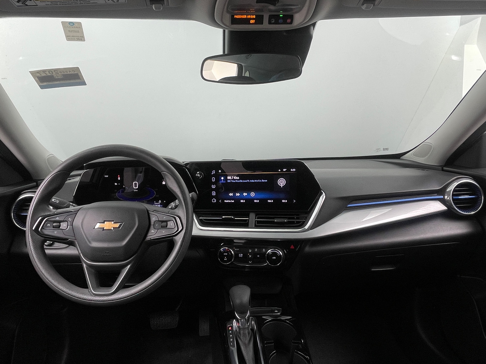 Thumbnail: 2024 Chevrolet Trax - 3