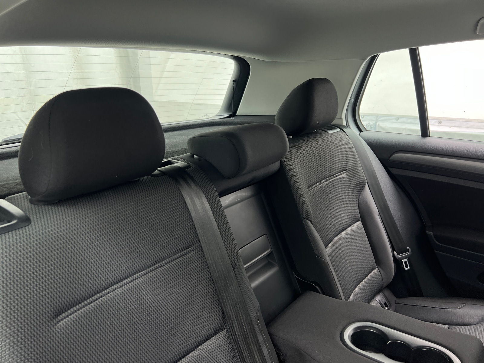 Thumbnail: 2019 Volkswagen e-Golf - 6