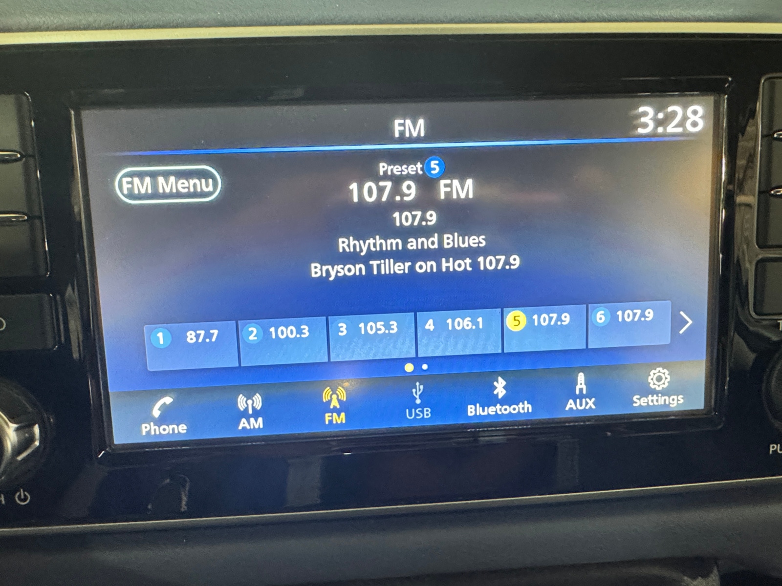 Thumbnail: 2023 Nissan Versa - 4