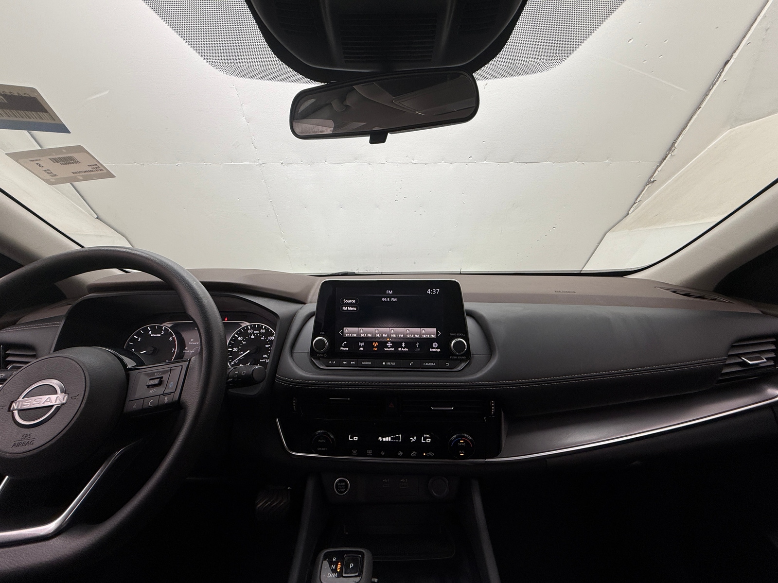 Thumbnail: 2022 Nissan Rogue - 3