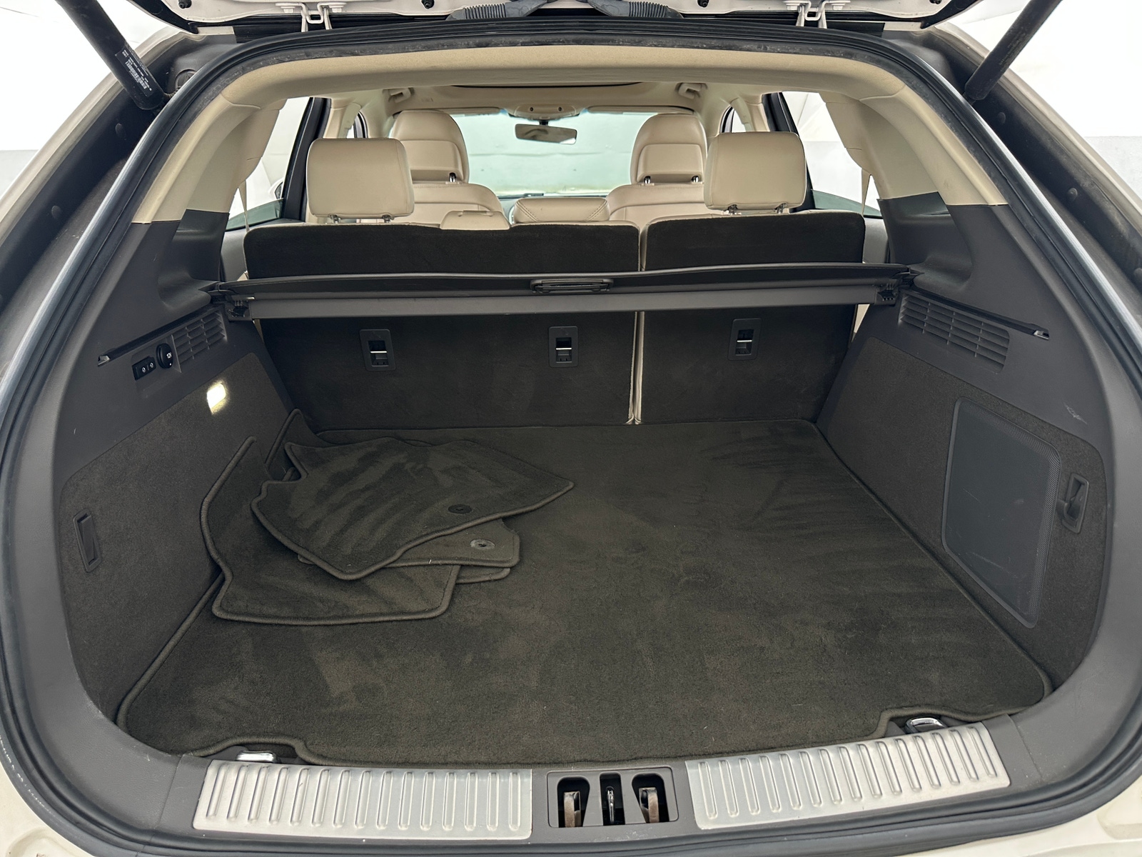 Thumbnail: 2019 Lincoln Nautilus - 6