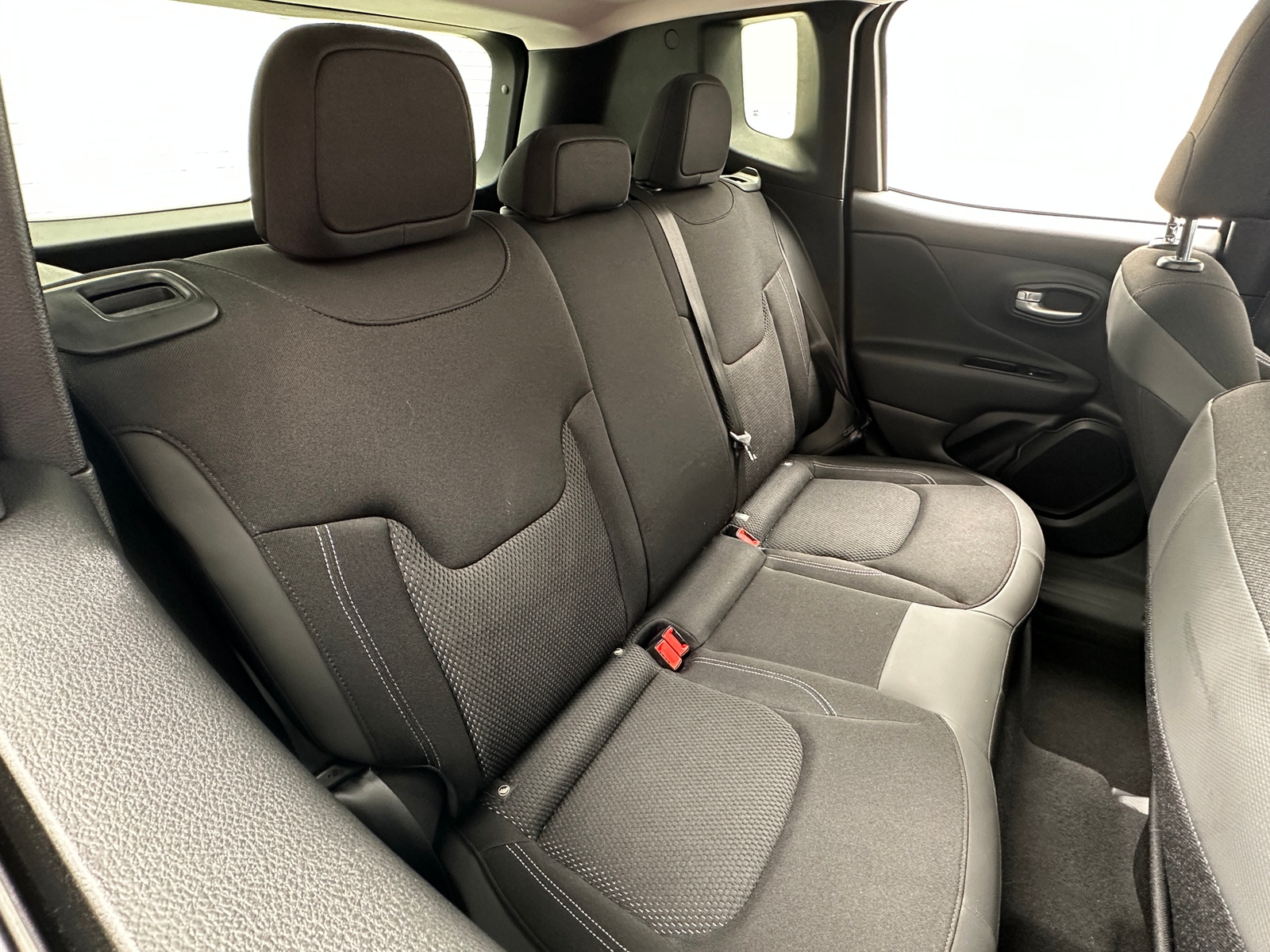 Thumbnail: 2023 Jeep Renegade - 6
