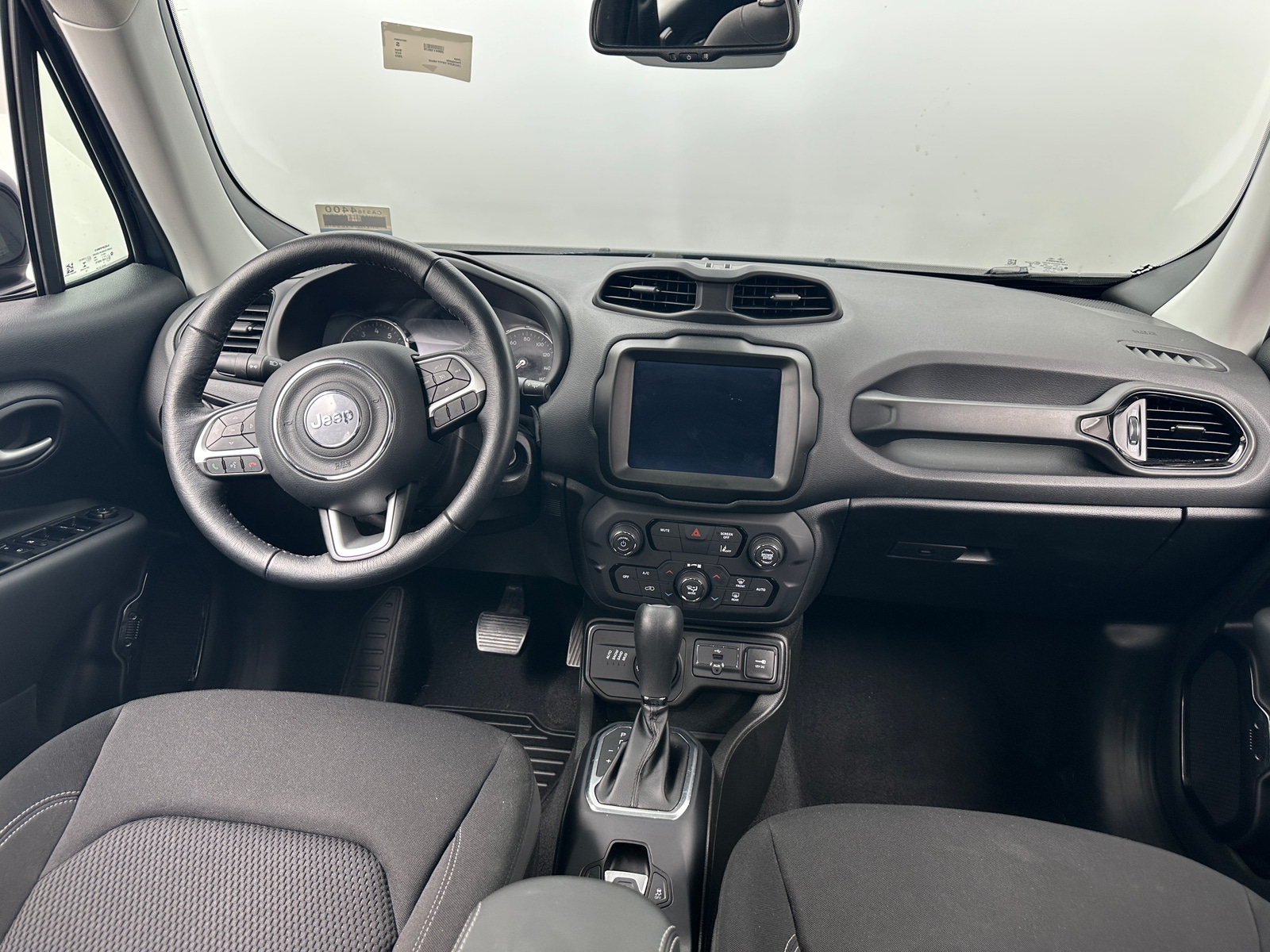 Thumbnail: 2023 Jeep Renegade - 3