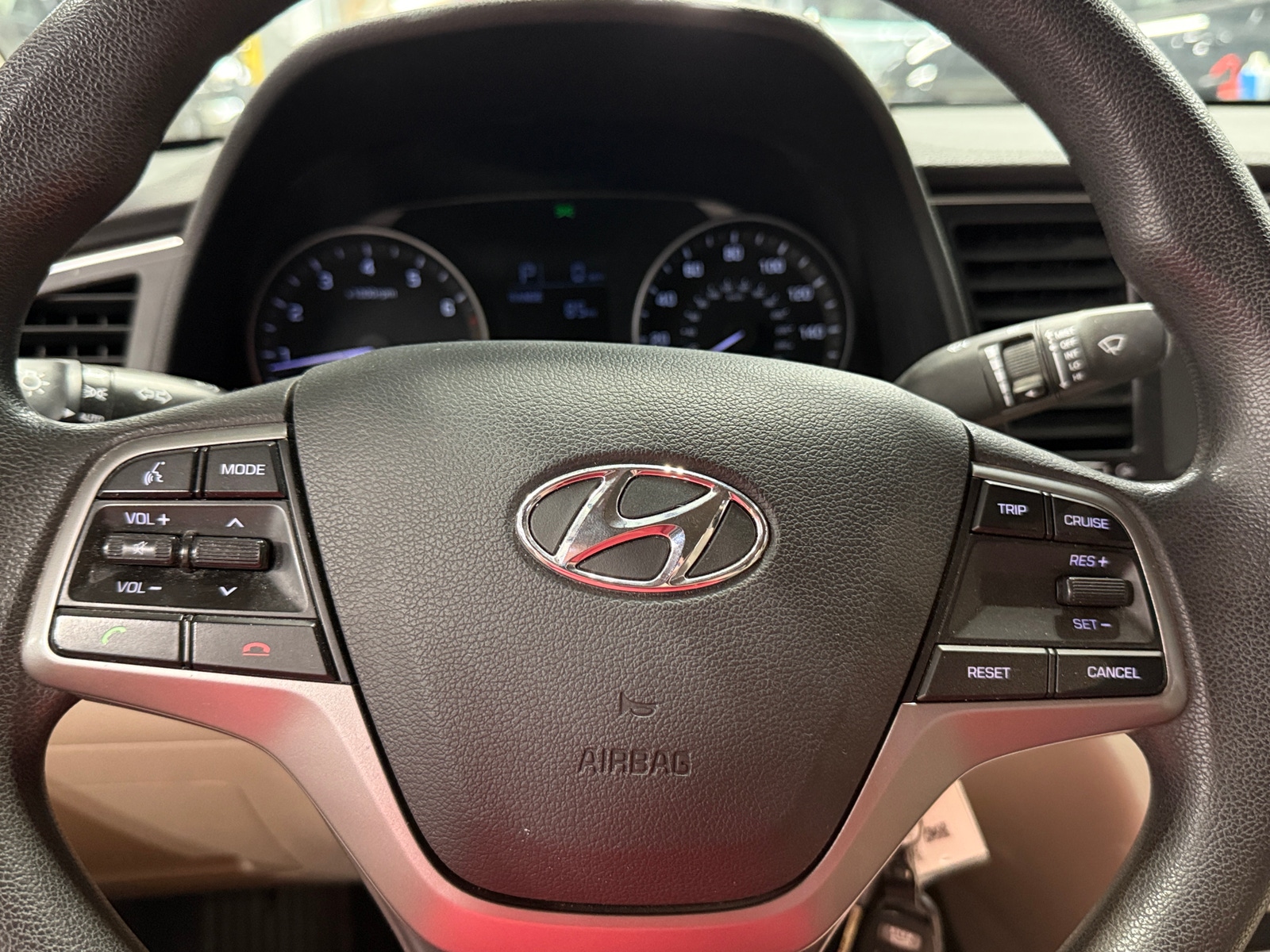 Thumbnail: 2018 Hyundai Elantra - 5