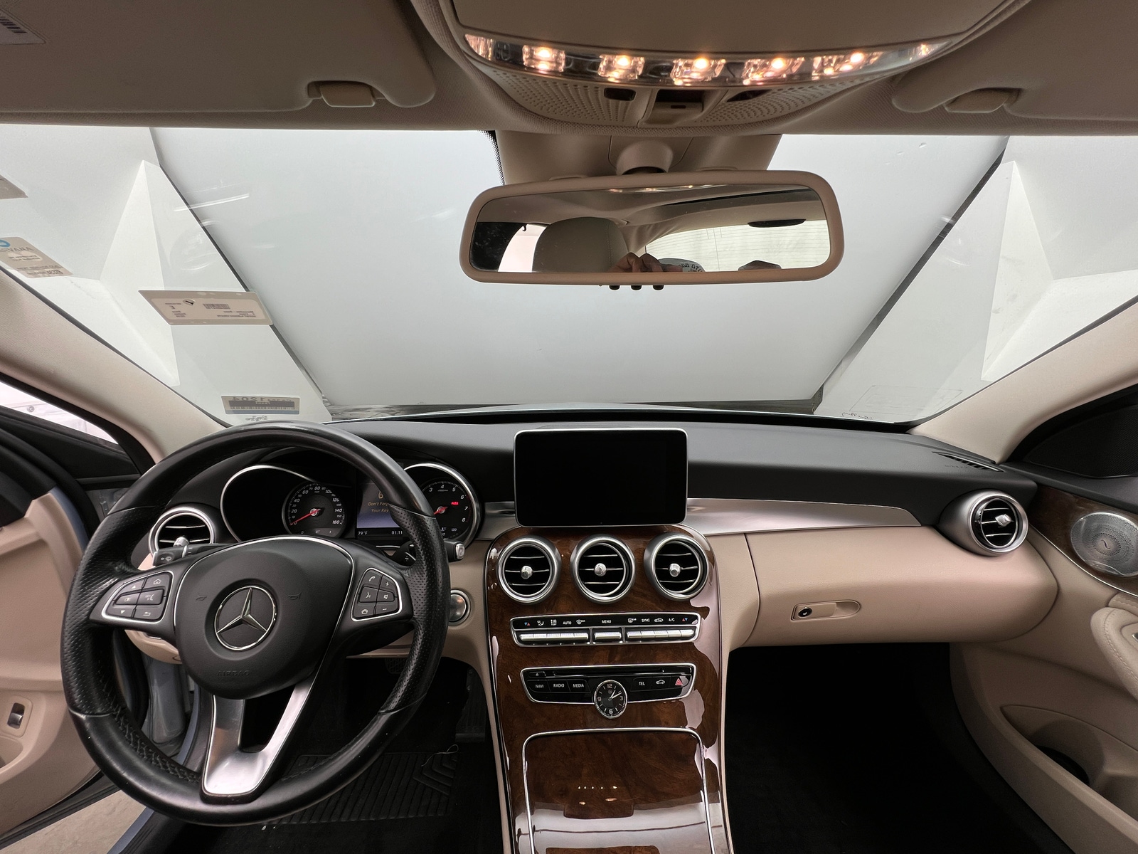 Thumbnail: 2016 Mercedes-Benz C-Class - 2