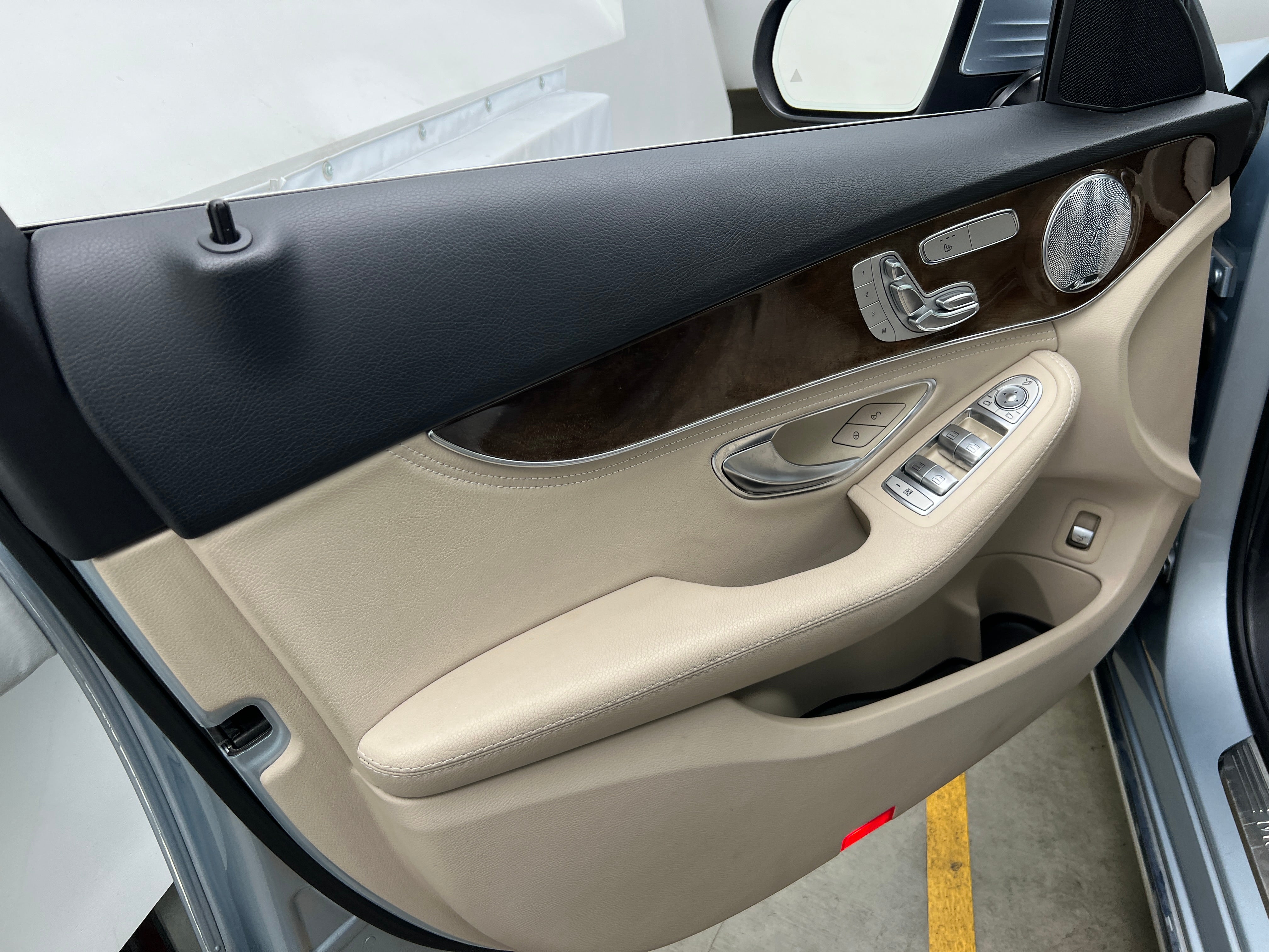 2016 Mercedes-Benz C-Class