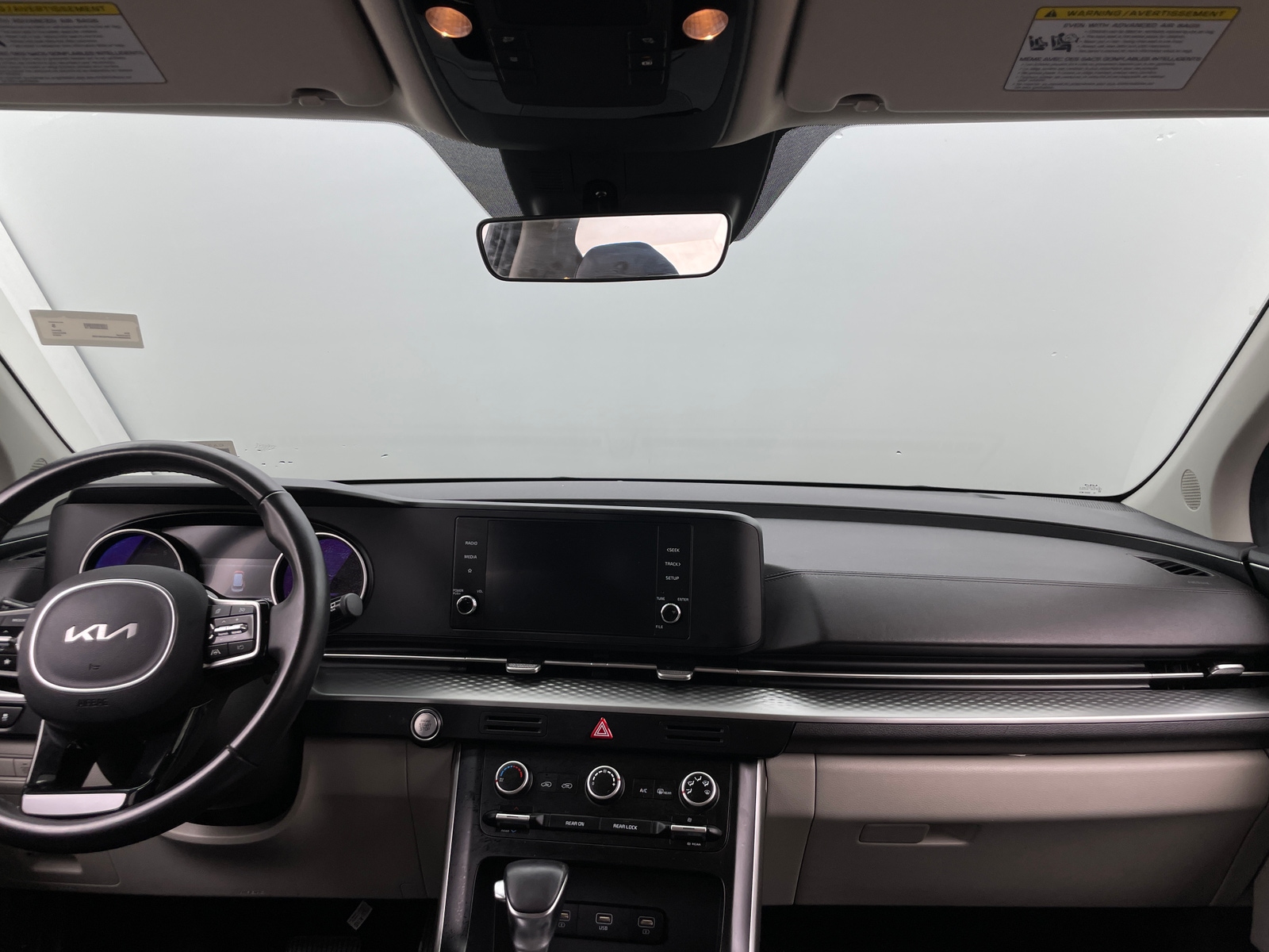 Thumbnail: 2023 Kia Carnival - 2