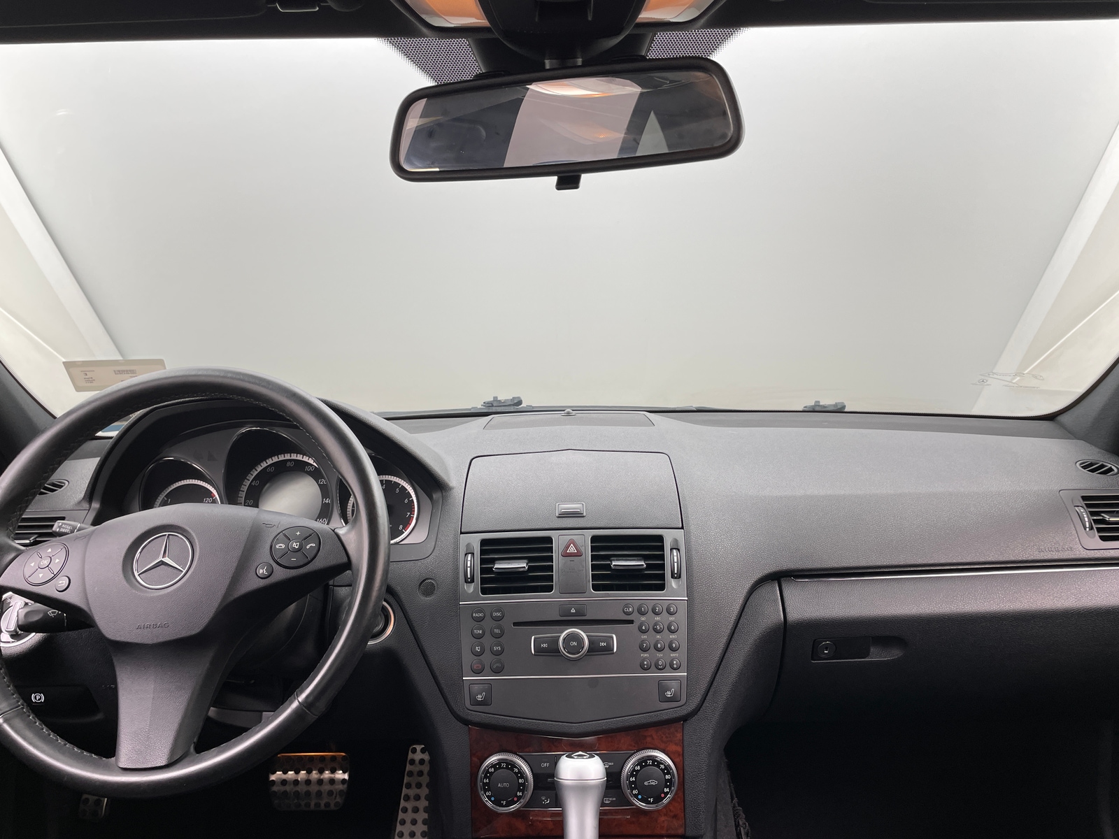 Thumbnail: 2011 Mercedes-Benz C-Class - 2
