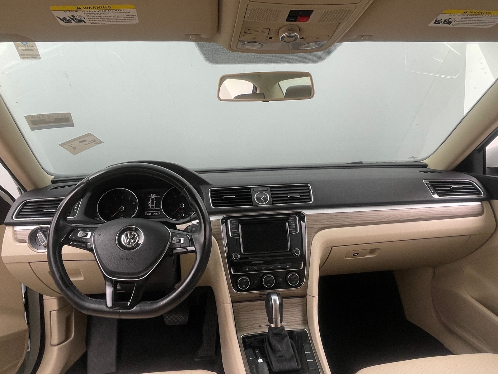 Thumbnail: 2016 Volkswagen Passat - 2