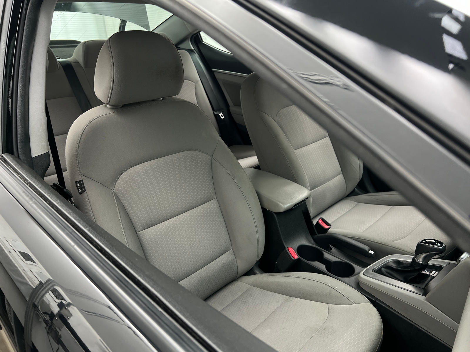 Thumbnail: 2020 Hyundai Elantra - 2