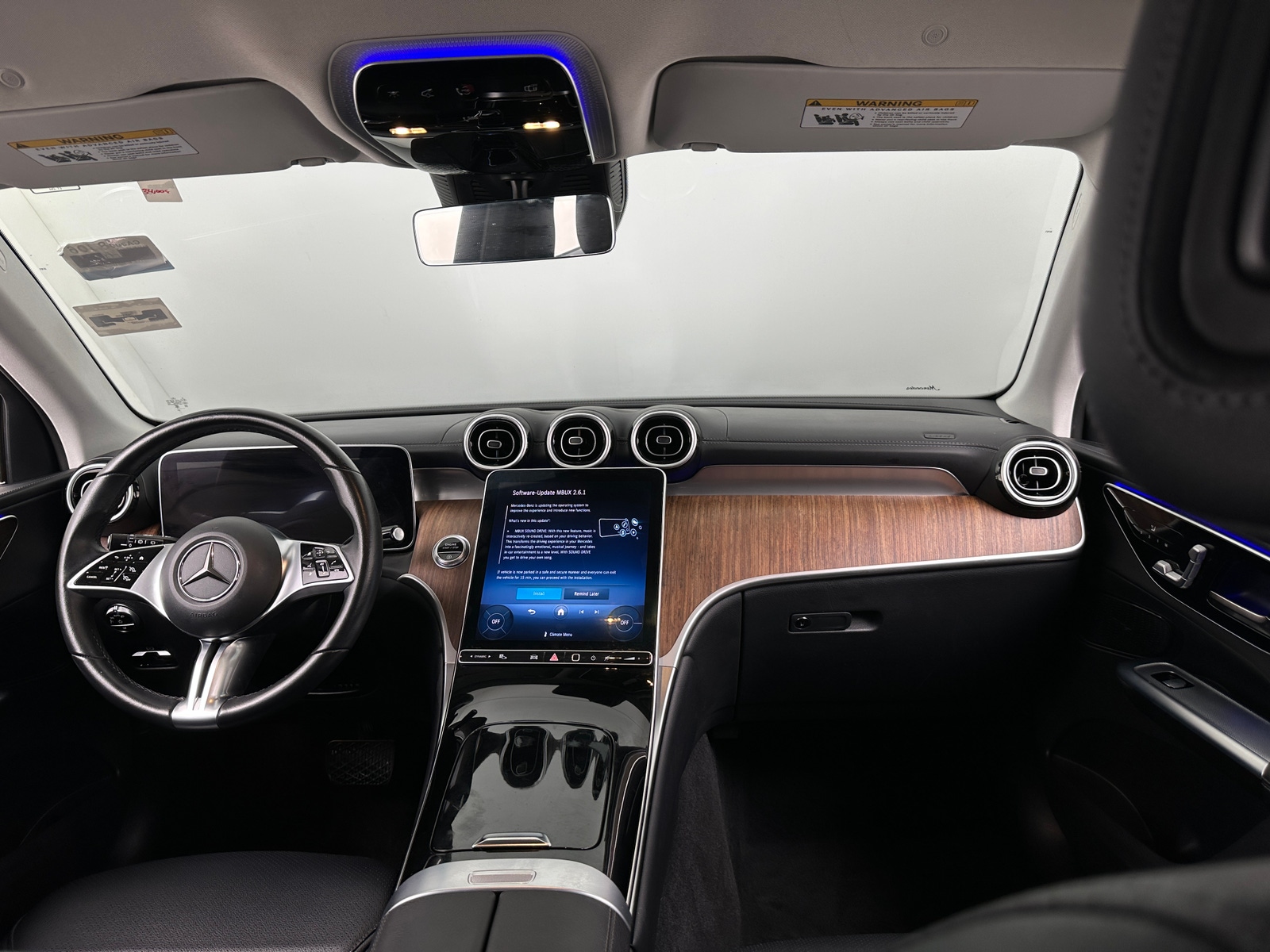 Thumbnail: 2023 Mercedes-Benz GLC - 2