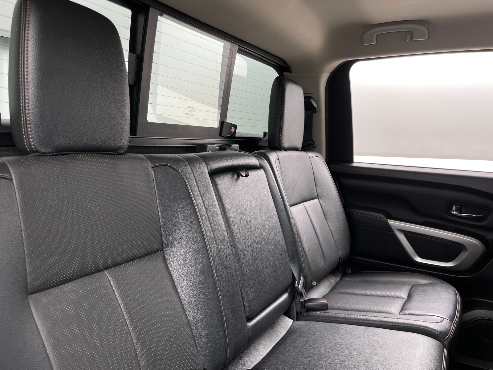 Thumbnail: 2018 Nissan Titan - 5