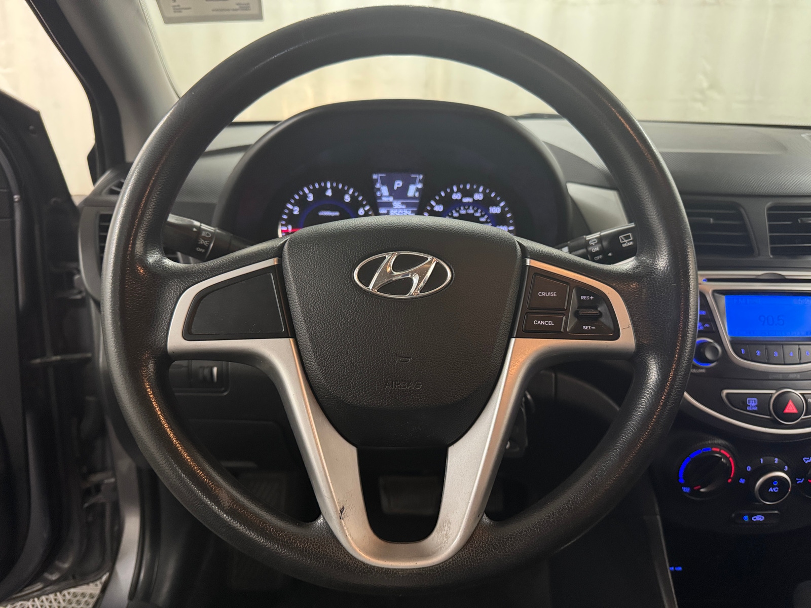 Thumbnail: 2013 Hyundai Accent - 5