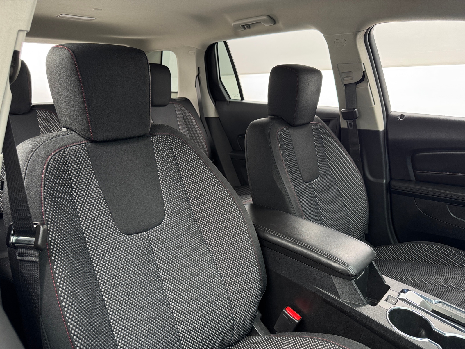 Thumbnail: 2017 GMC Terrain - 2