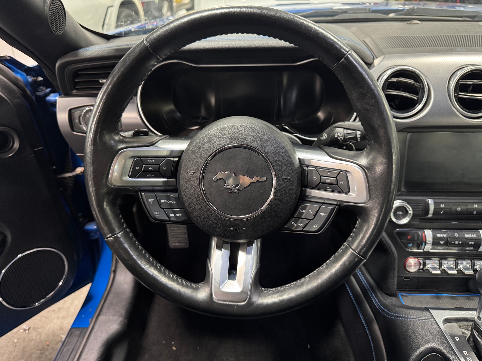 Thumbnail: 2019 Ford Mustang - 3