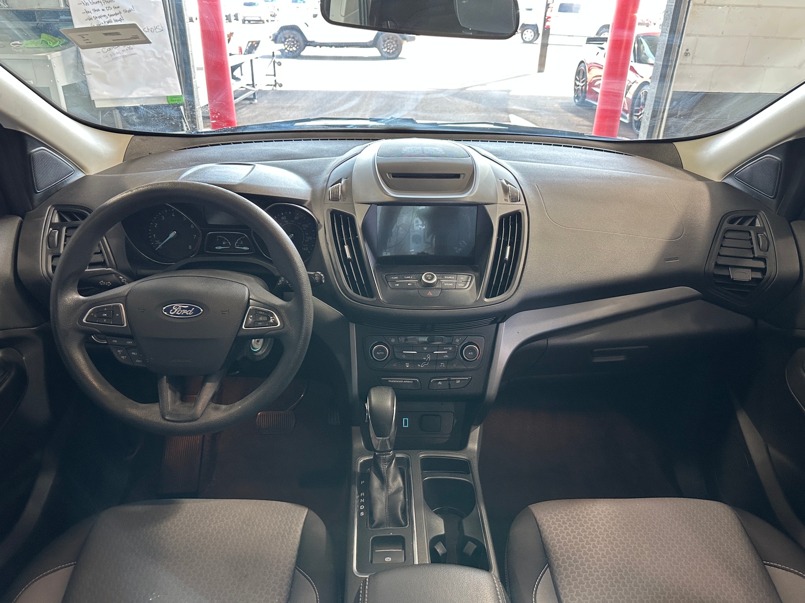 Thumbnail: 2018 Ford Escape - 3
