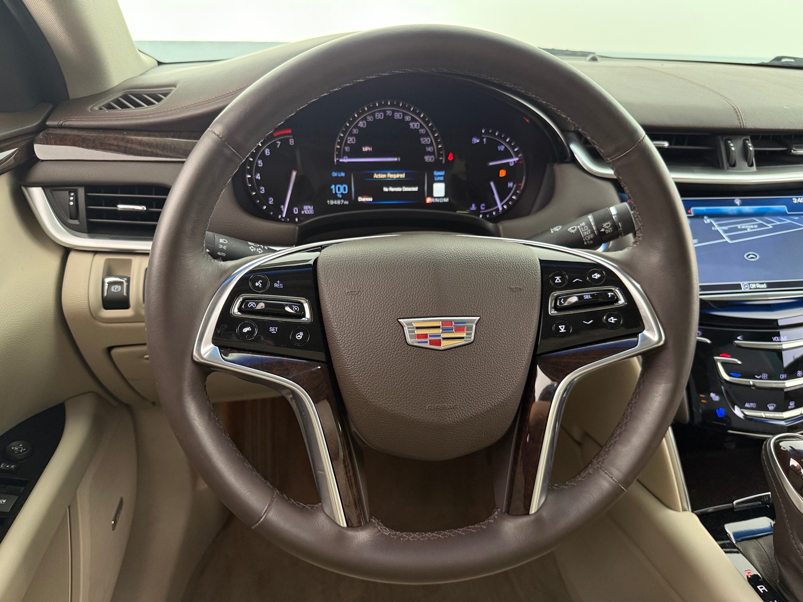 Thumbnail: 2017 Cadillac XTS - 4