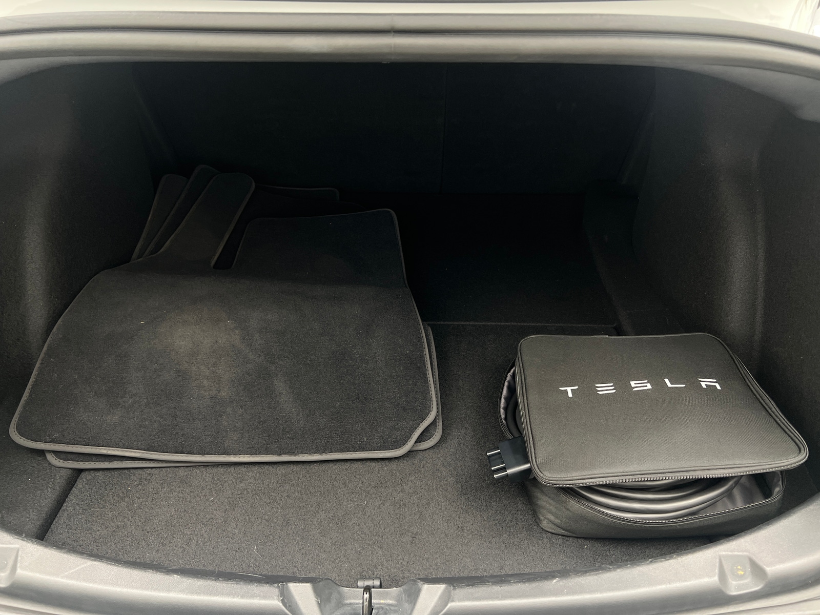 Thumbnail: 2023 Tesla Model 3 - 6