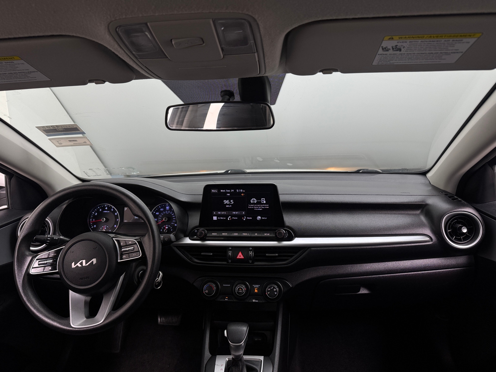 Thumbnail: 2022 Kia Forte - 3