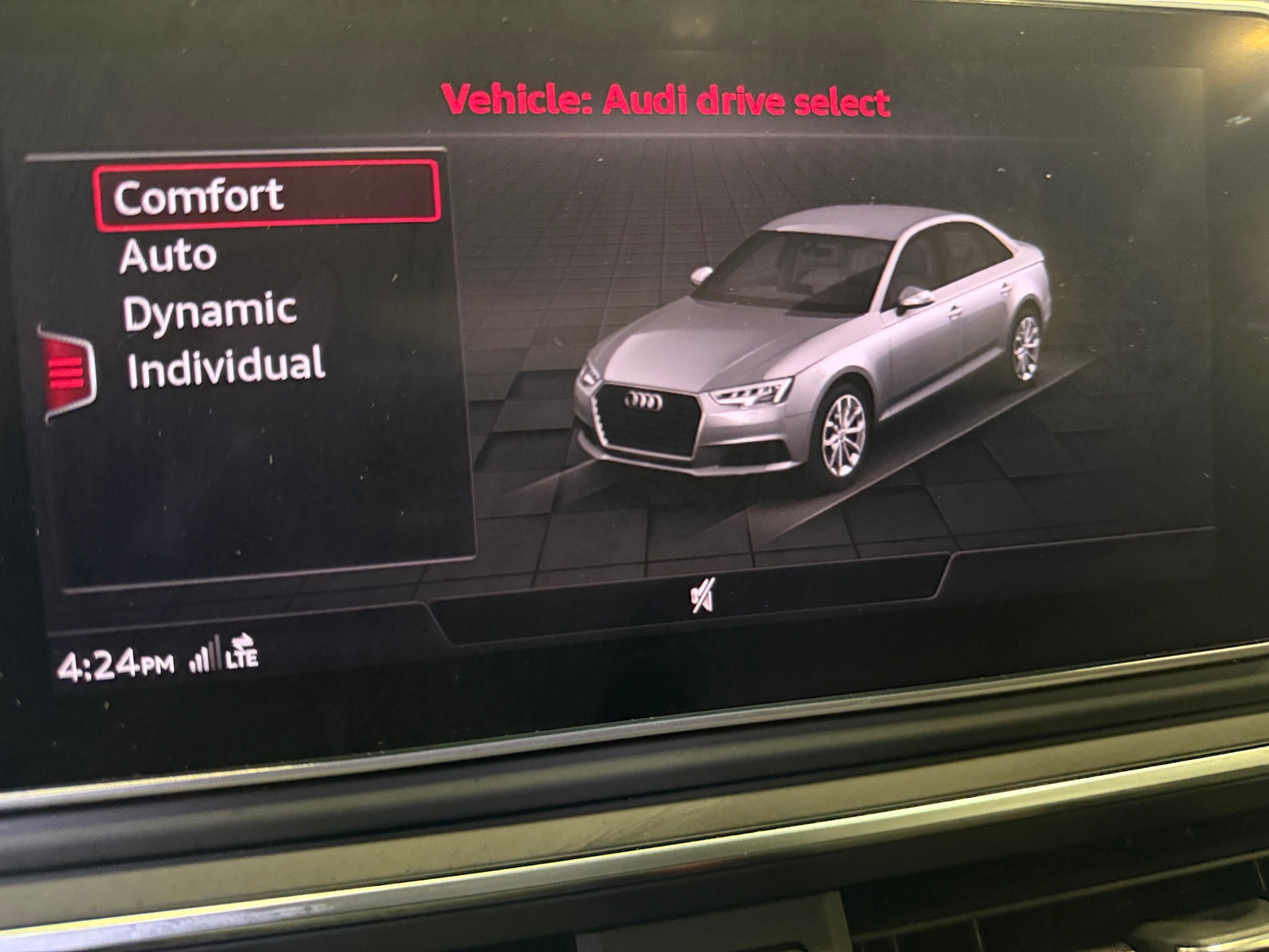 Thumbnail: 2018 Audi A4 - 3