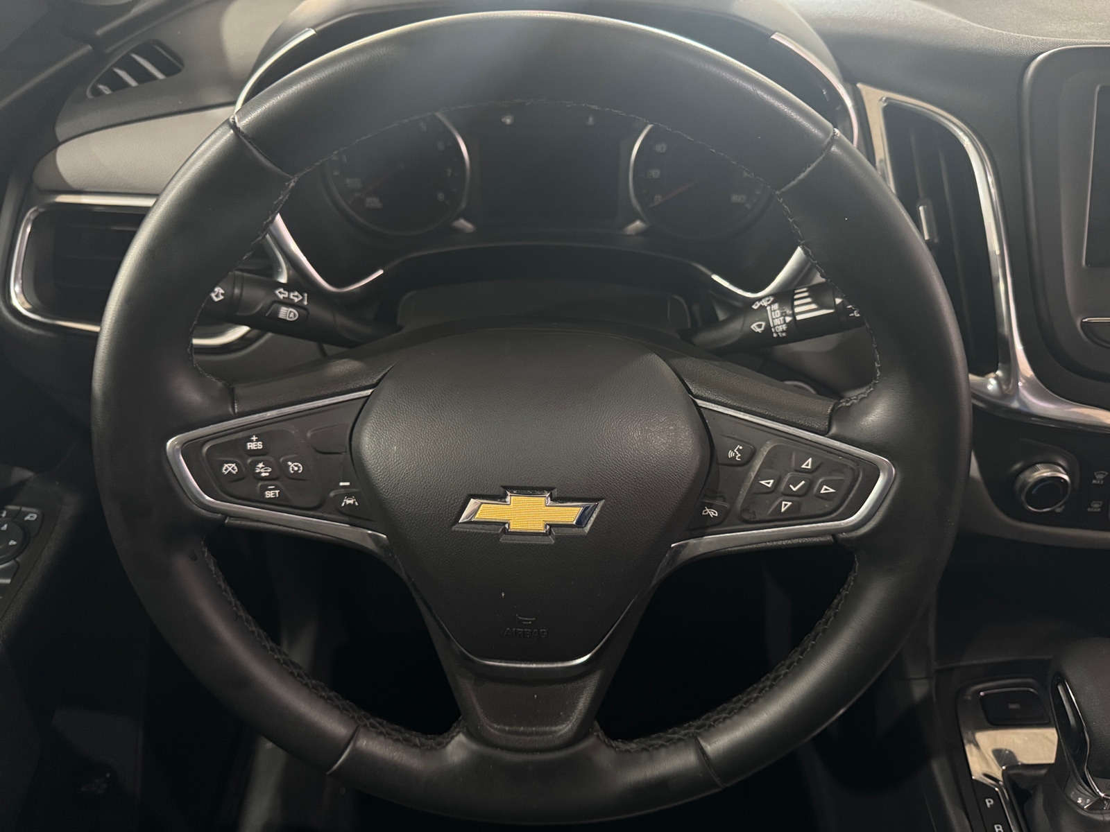 Thumbnail: 2023 Chevrolet Equinox - 5