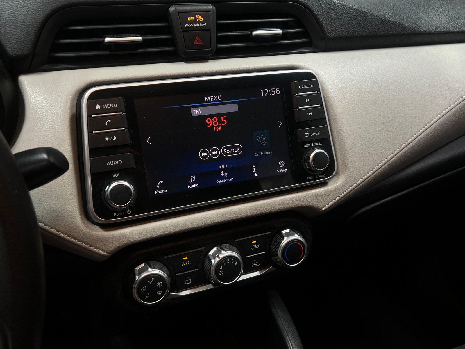 Thumbnail: 2021 Nissan Versa - 4