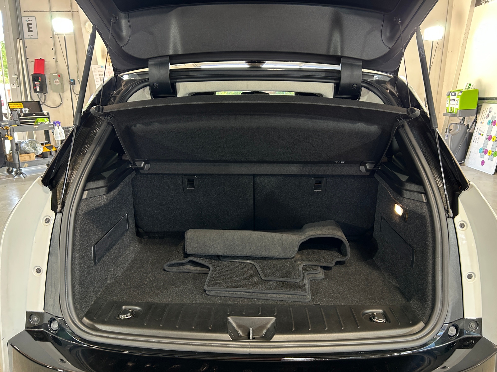 Thumbnail: 2015 BMW i3 - 7