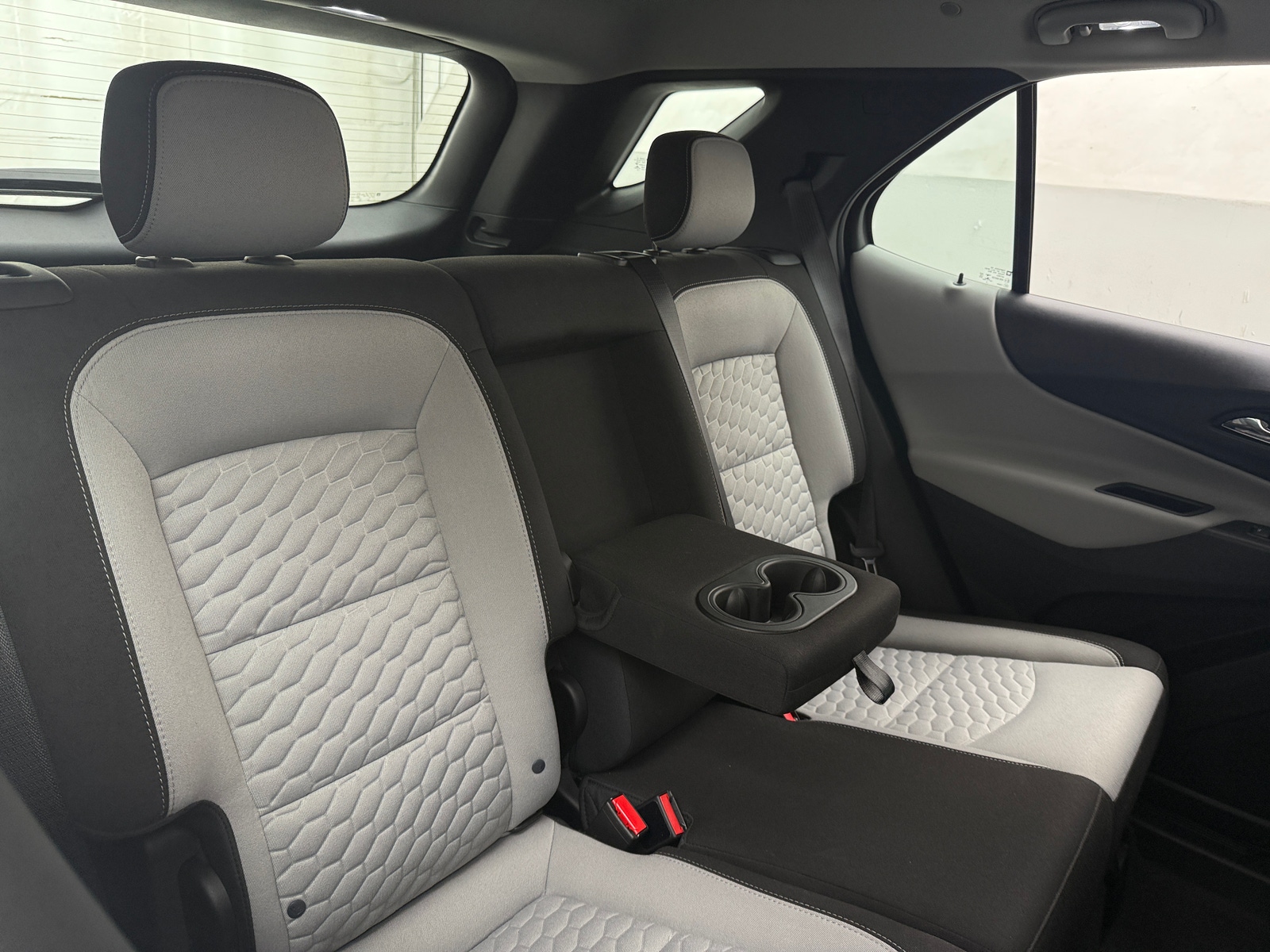 Thumbnail: 2019 Chevrolet Equinox - 6