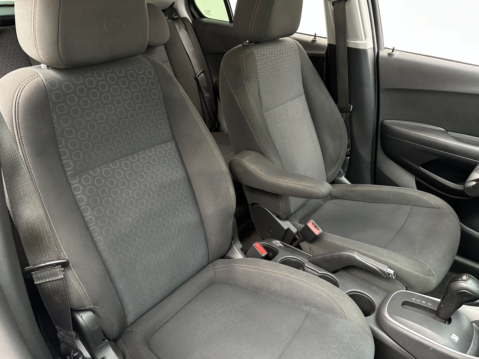 Thumbnail: 2020 Chevrolet Trax - 2