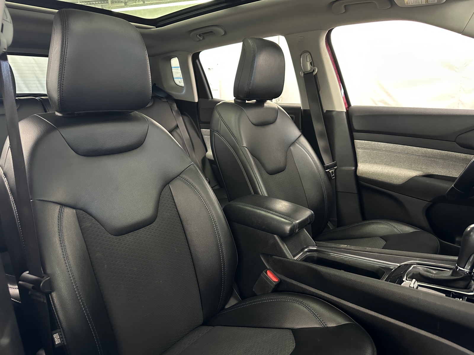 Thumbnail: 2022 Jeep Compass - 2