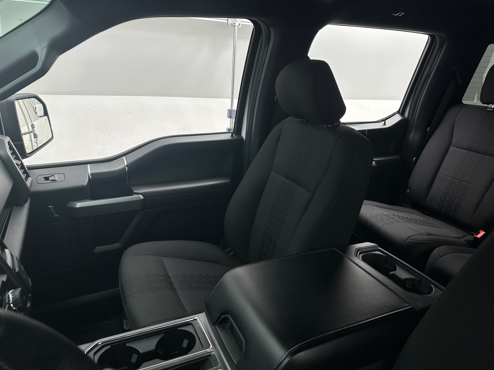 Thumbnail: 2019 Ford Econoline - 2
