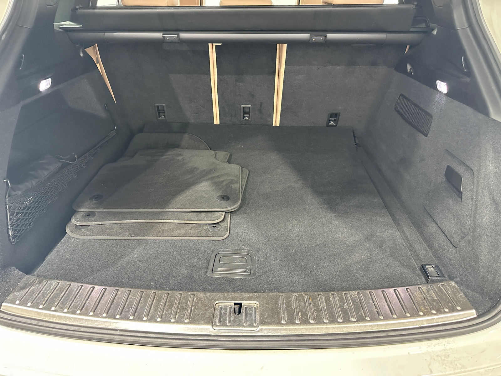 Thumbnail: 2019 Porsche Cayenne - 6