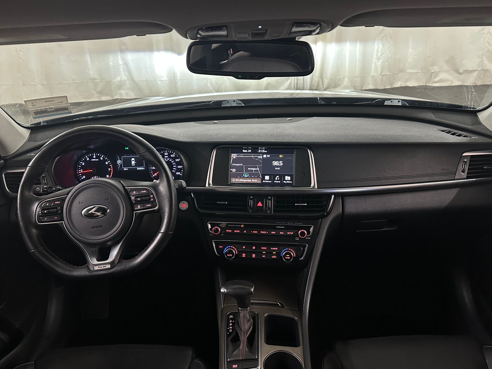 Thumbnail: 2018 Kia Optima - 2