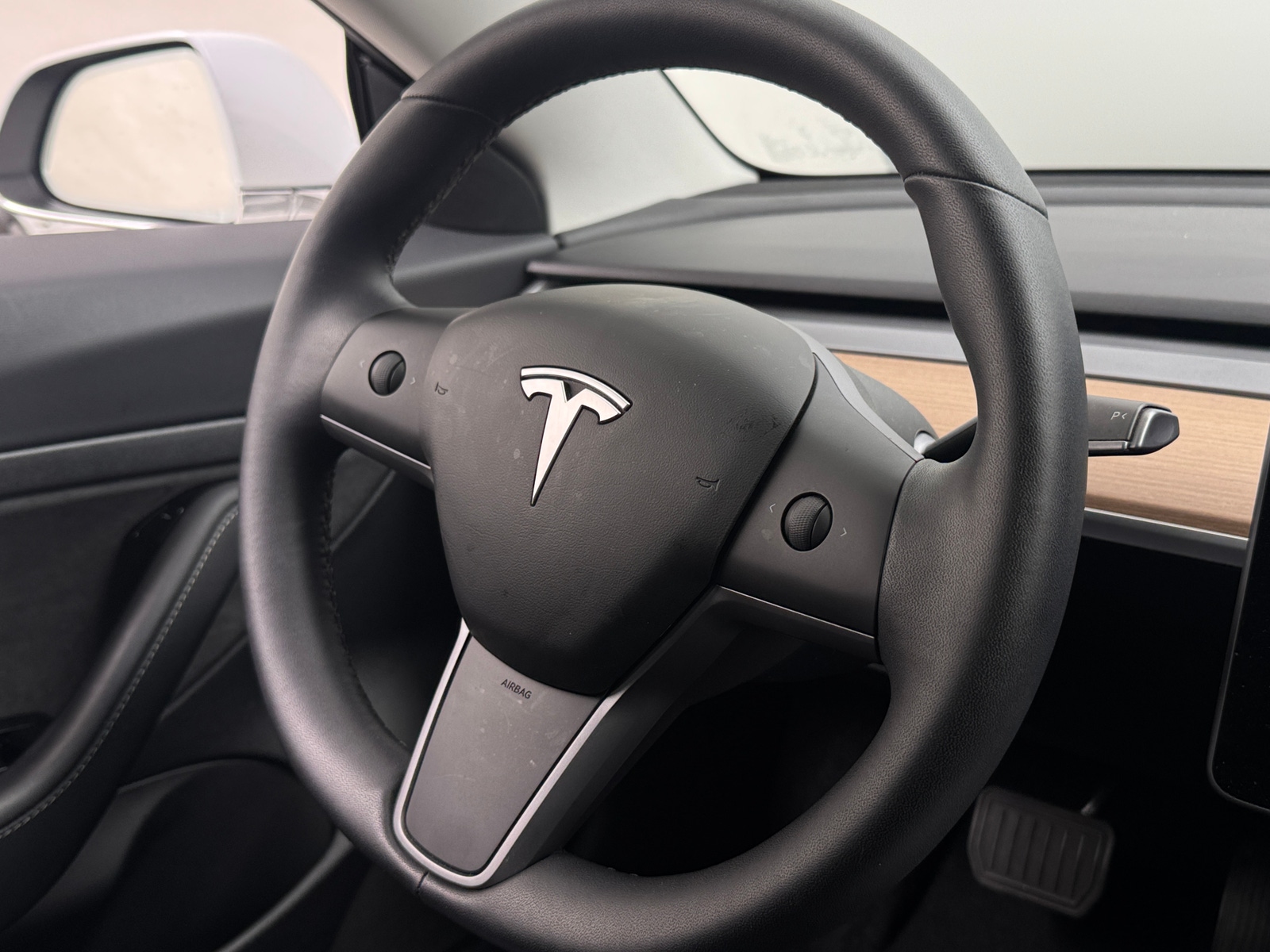 Thumbnail: 2020 Tesla Model 3 - 4