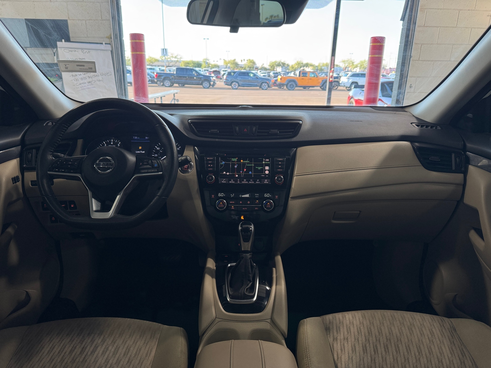Thumbnail: 2020 Nissan Rogue - 3