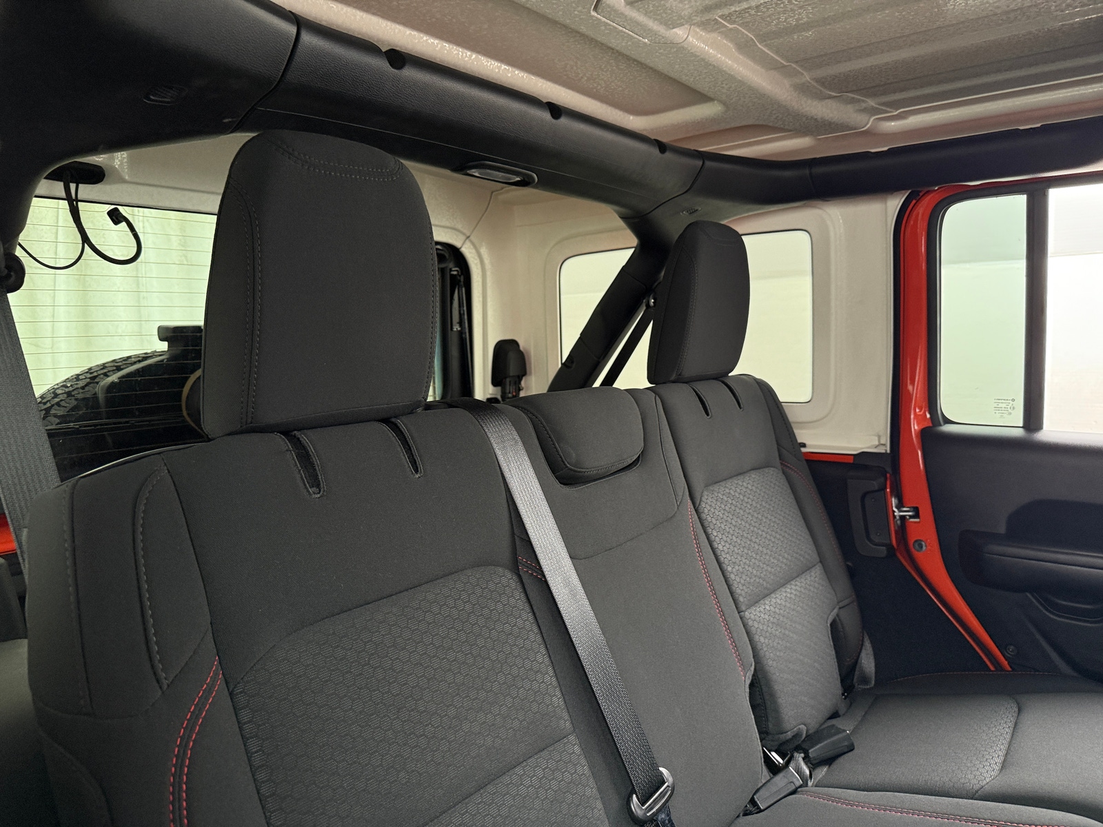 Thumbnail: 2020 Jeep Wrangler - 6