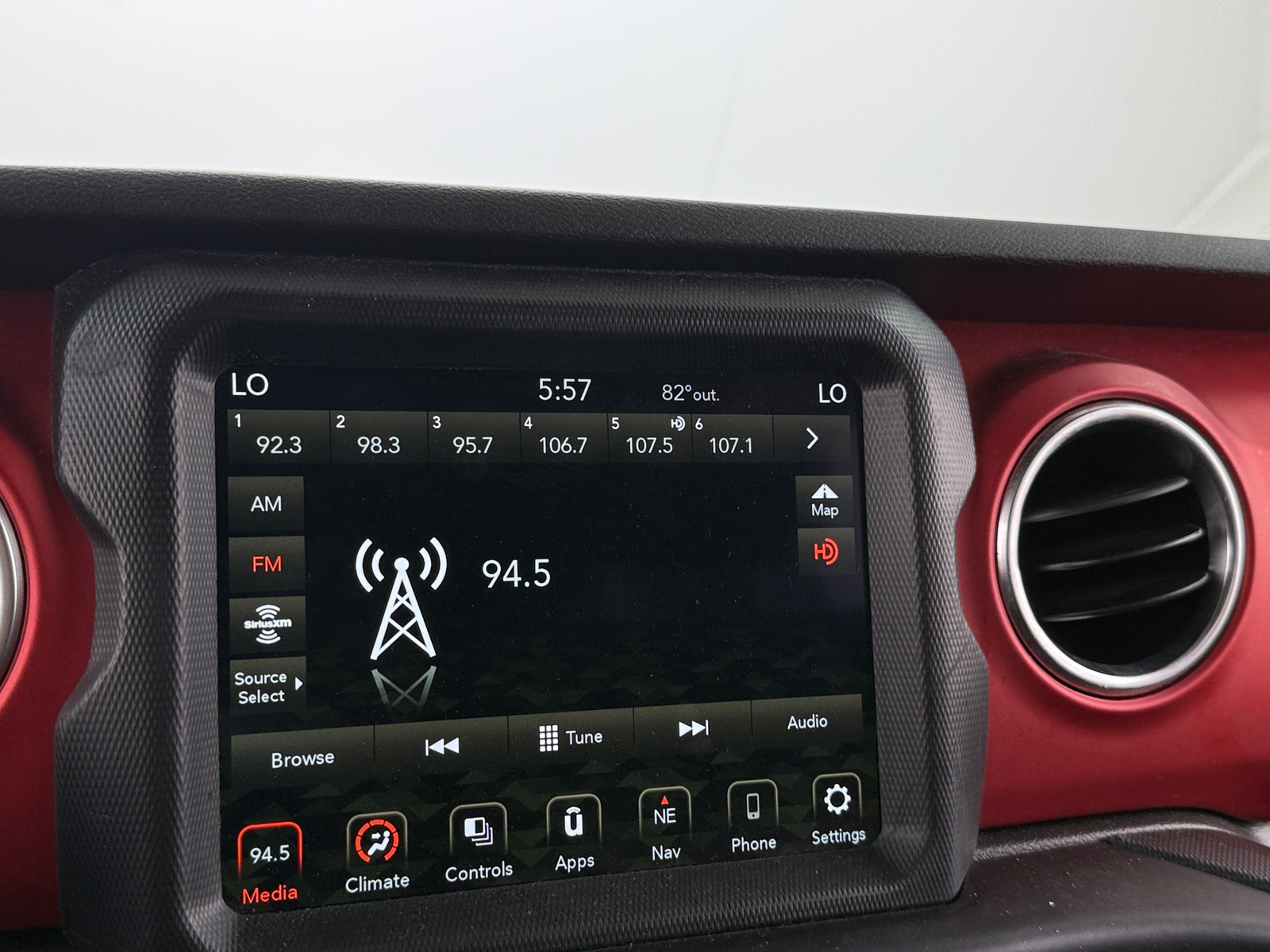 Thumbnail: 2020 Jeep Wrangler - 4