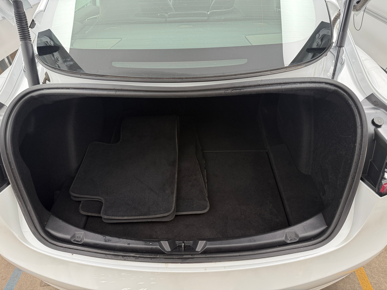 Thumbnail: 2021 Tesla Model 3 - 6