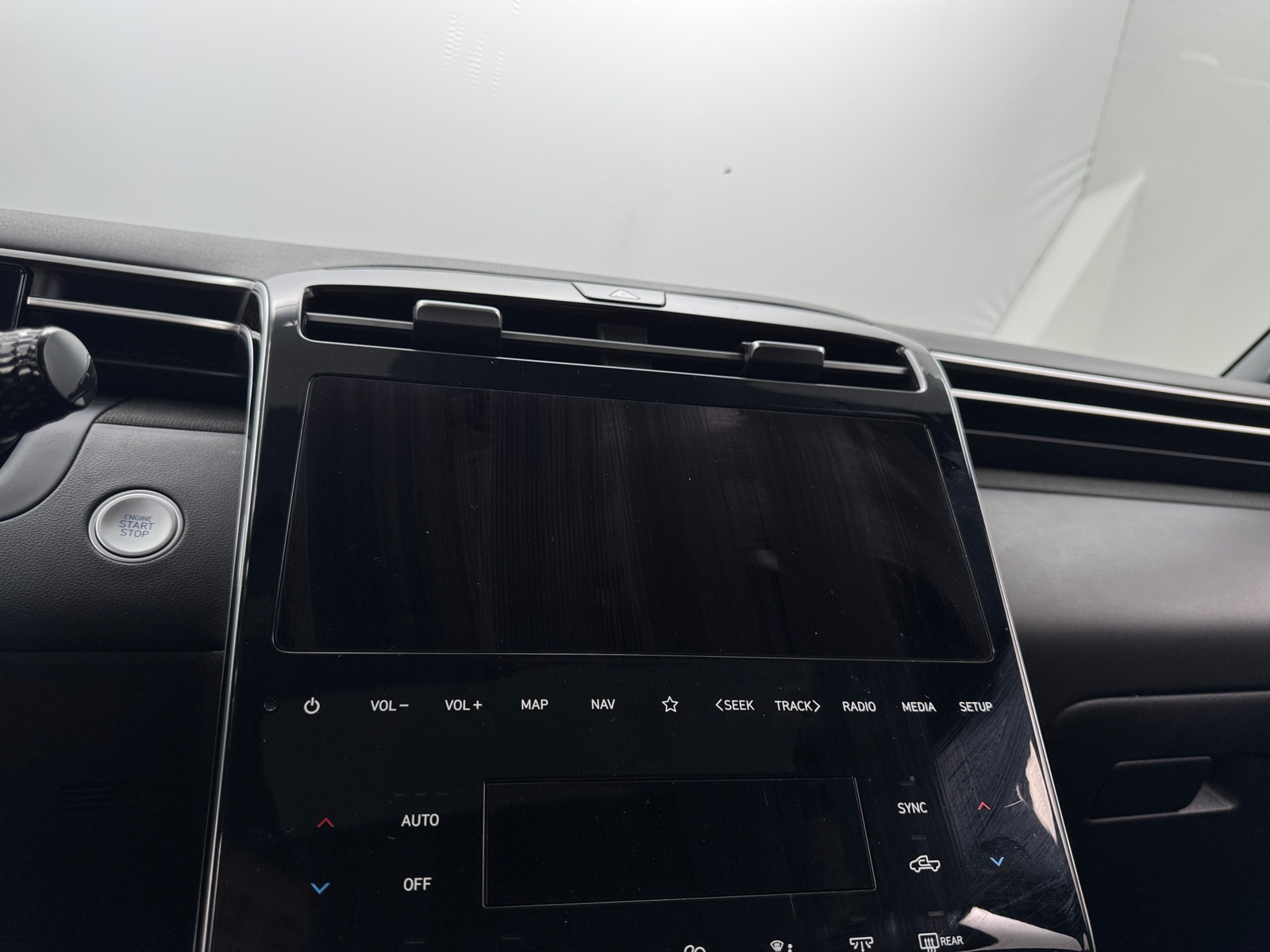 Thumbnail: 2024 Hyundai Santa Cruz - 3