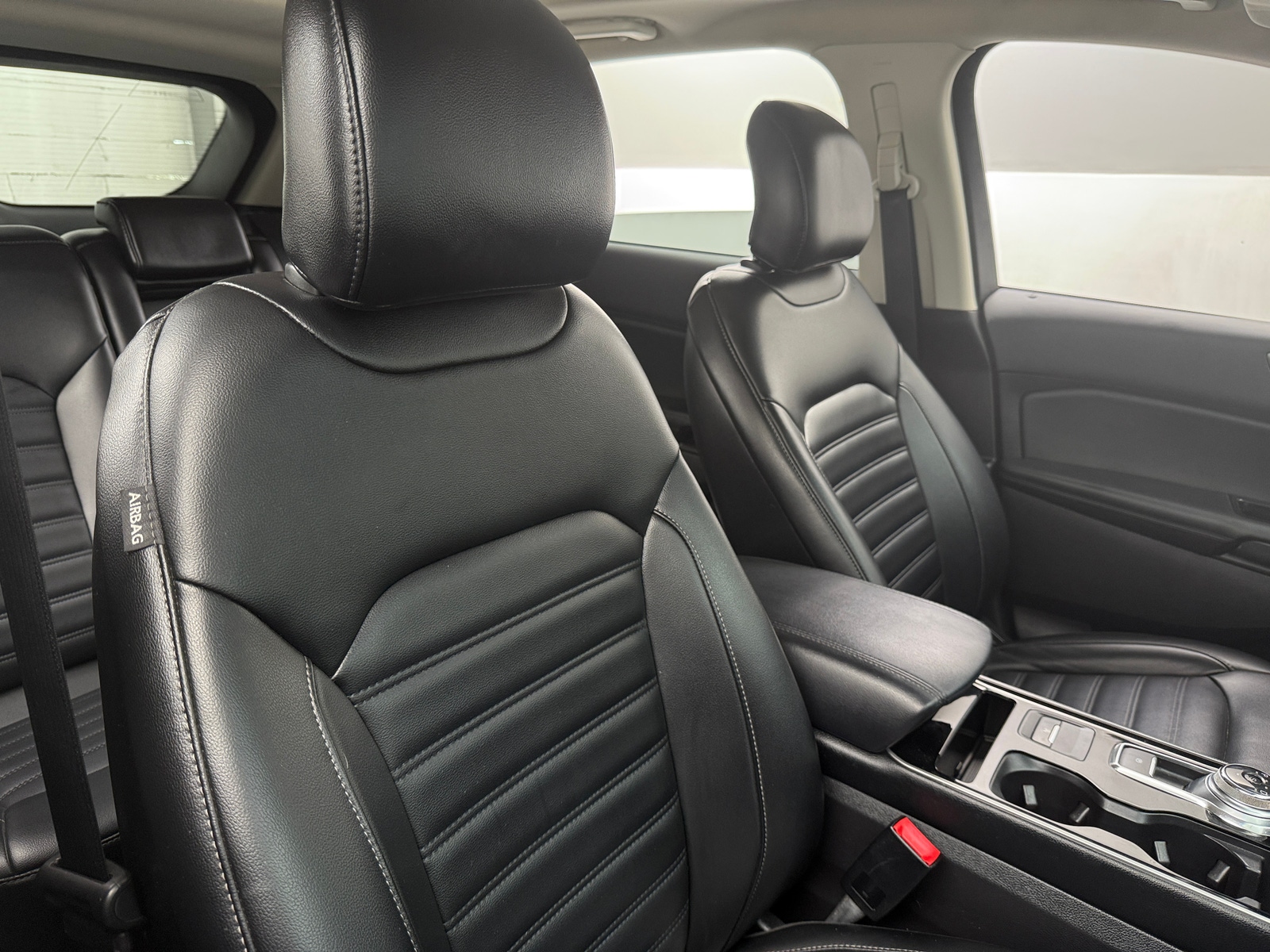 Thumbnail: 2019 Ford Edge - 2