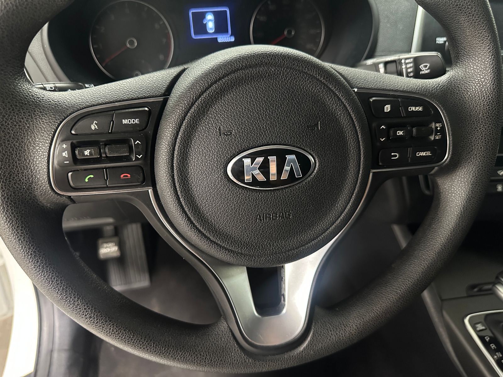 Thumbnail: 2017 Kia Optima - 5