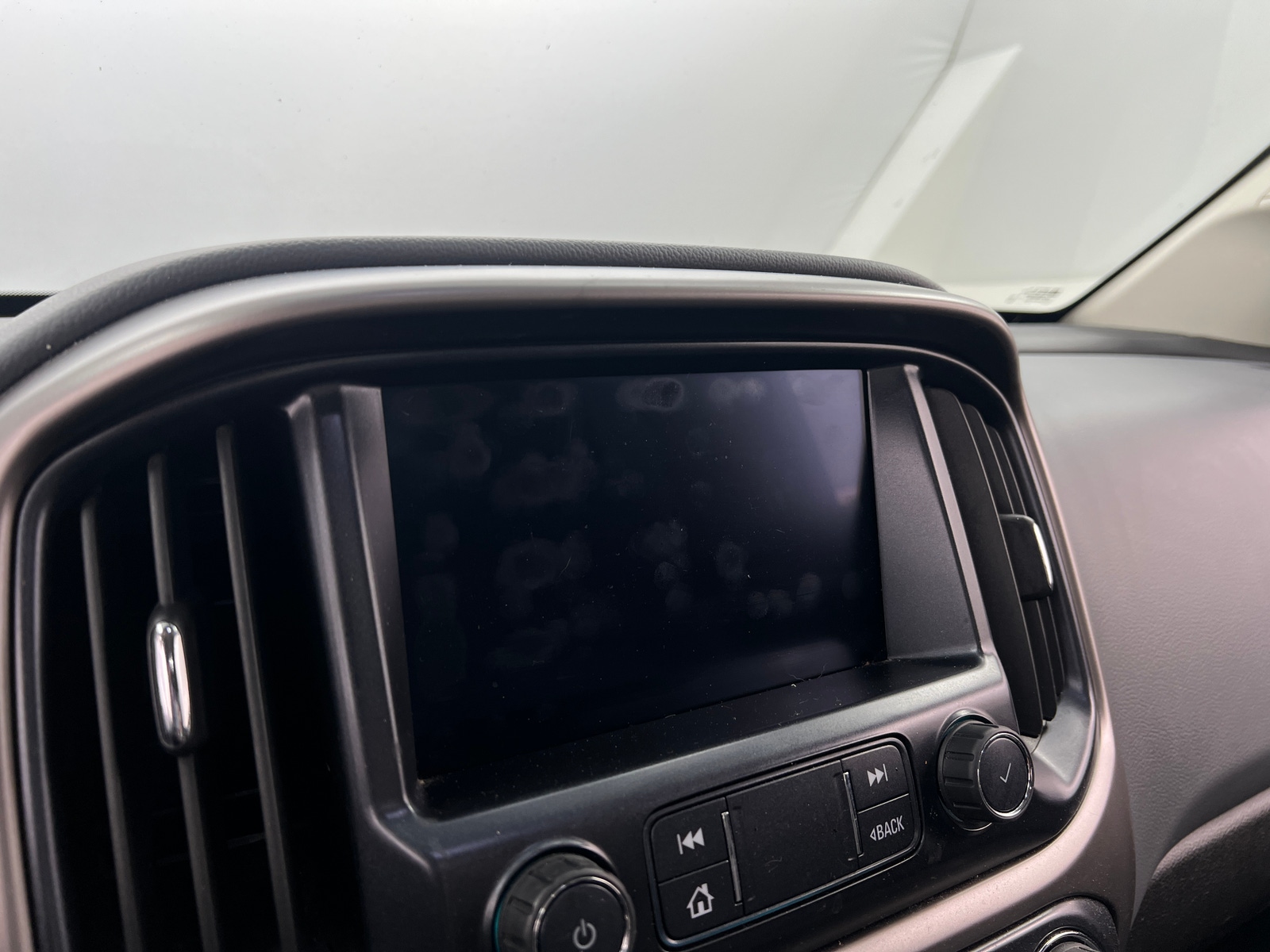 Thumbnail: 2019 Chevrolet Colorado - 4