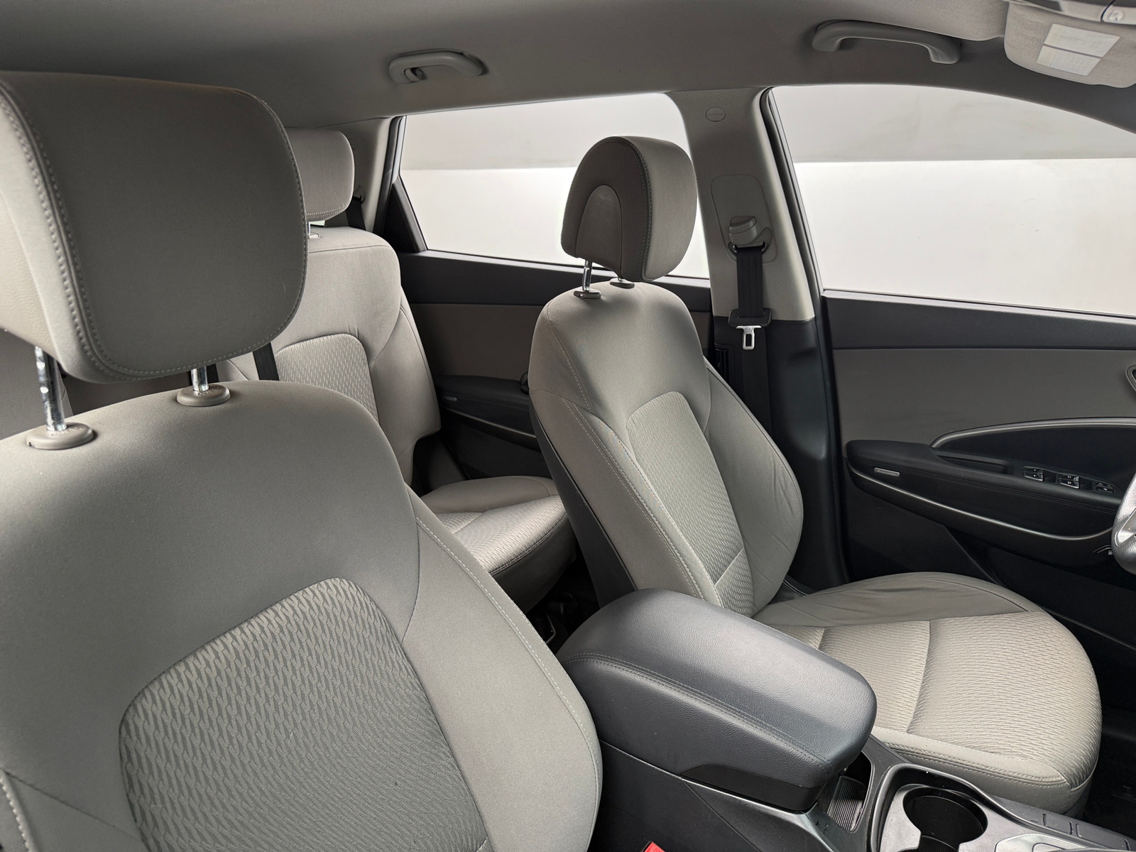 Thumbnail: 2019 Hyundai Santa Fe - 2