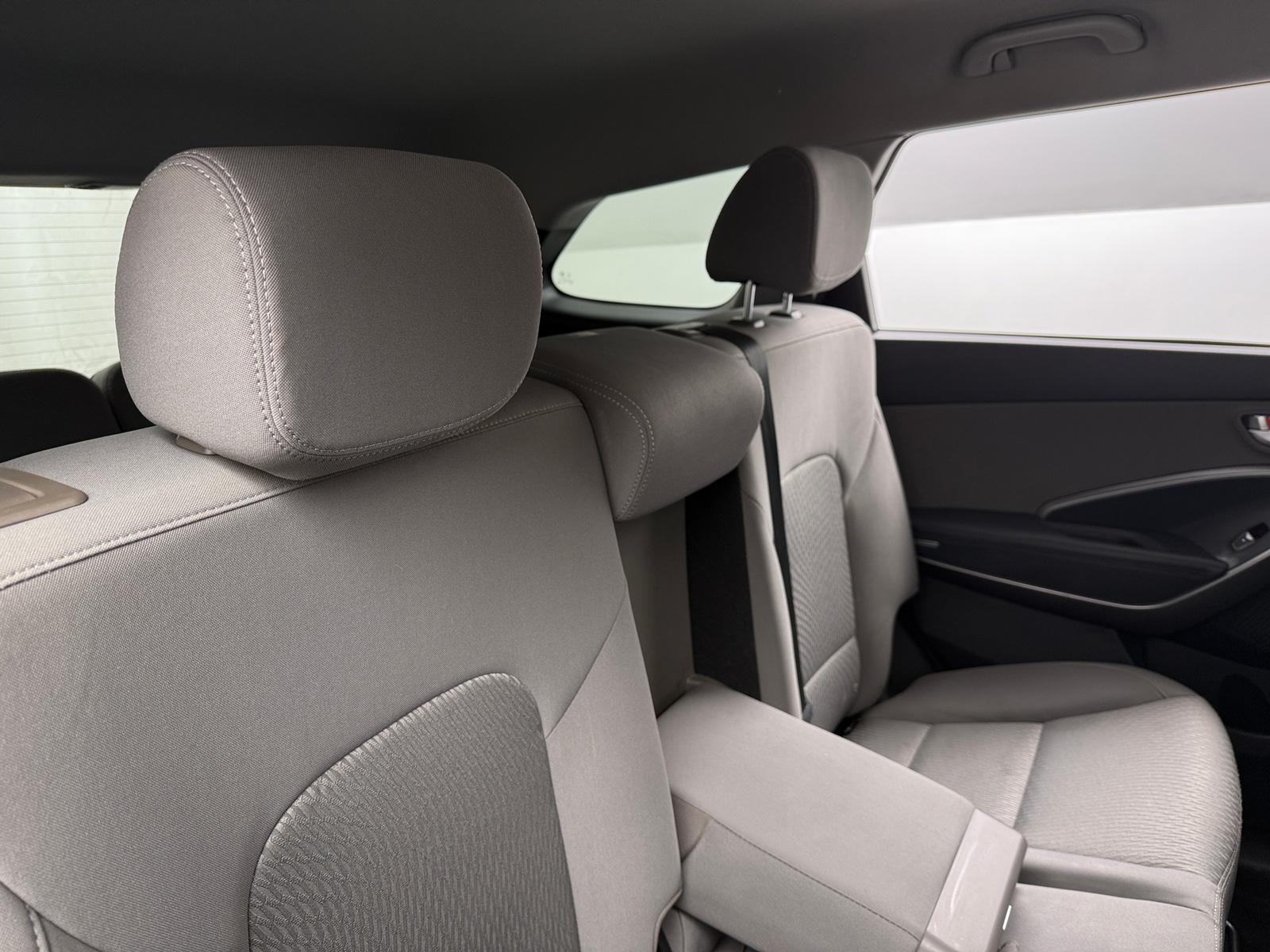 Thumbnail: 2019 Hyundai Santa Fe - 6