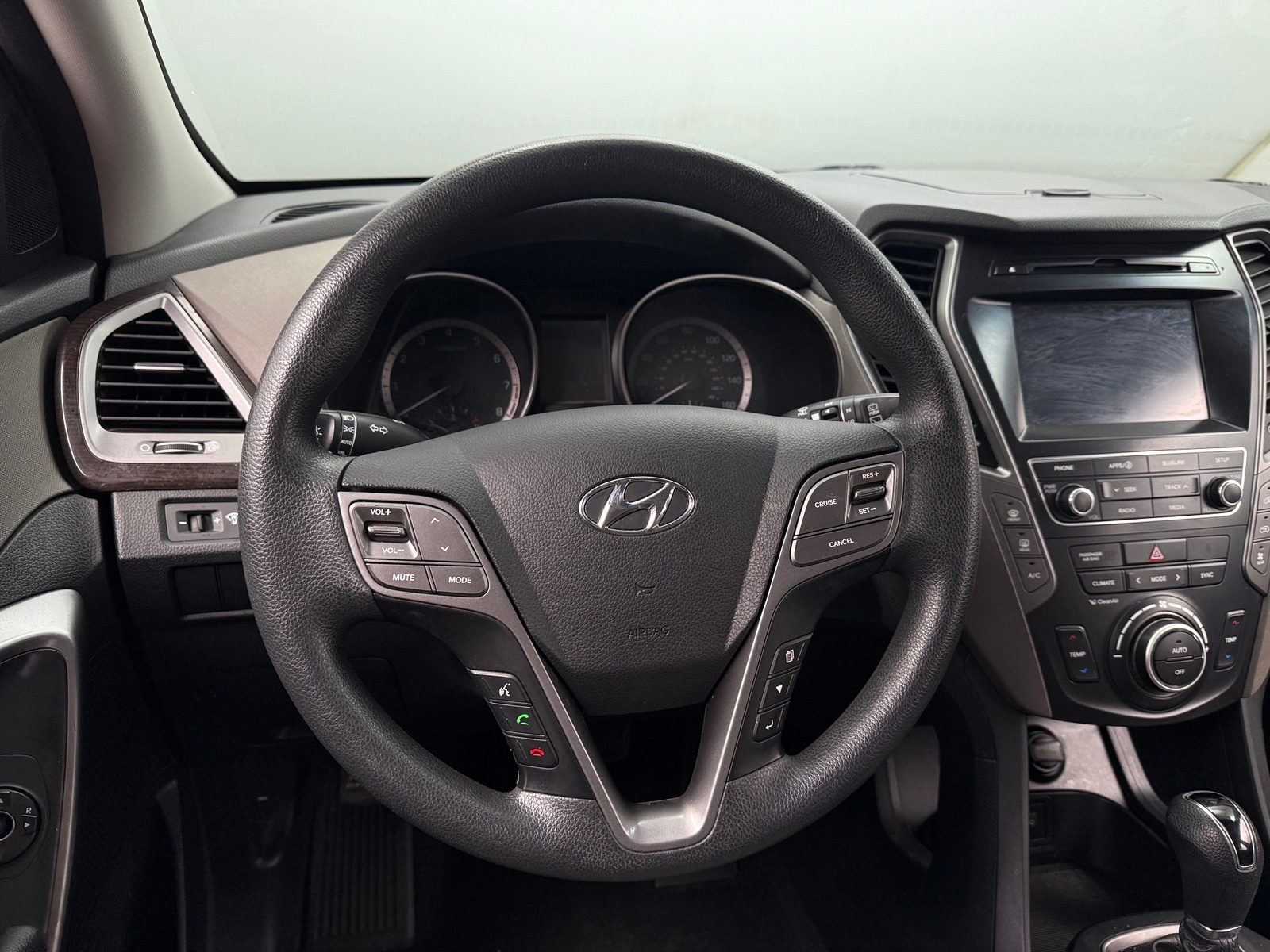 Thumbnail: 2019 Hyundai Santa Fe - 5