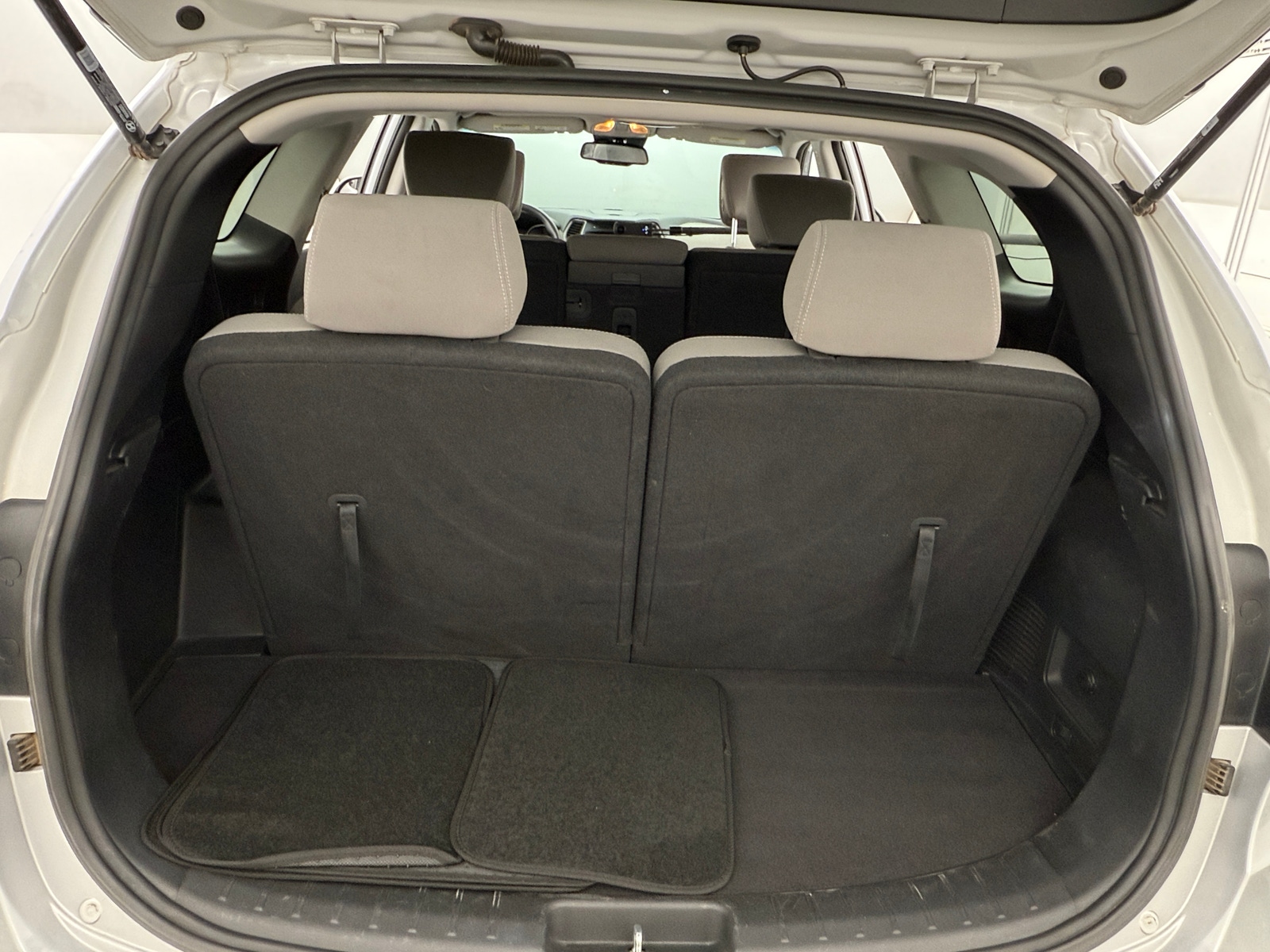 Thumbnail: 2019 Hyundai Santa Fe - 7