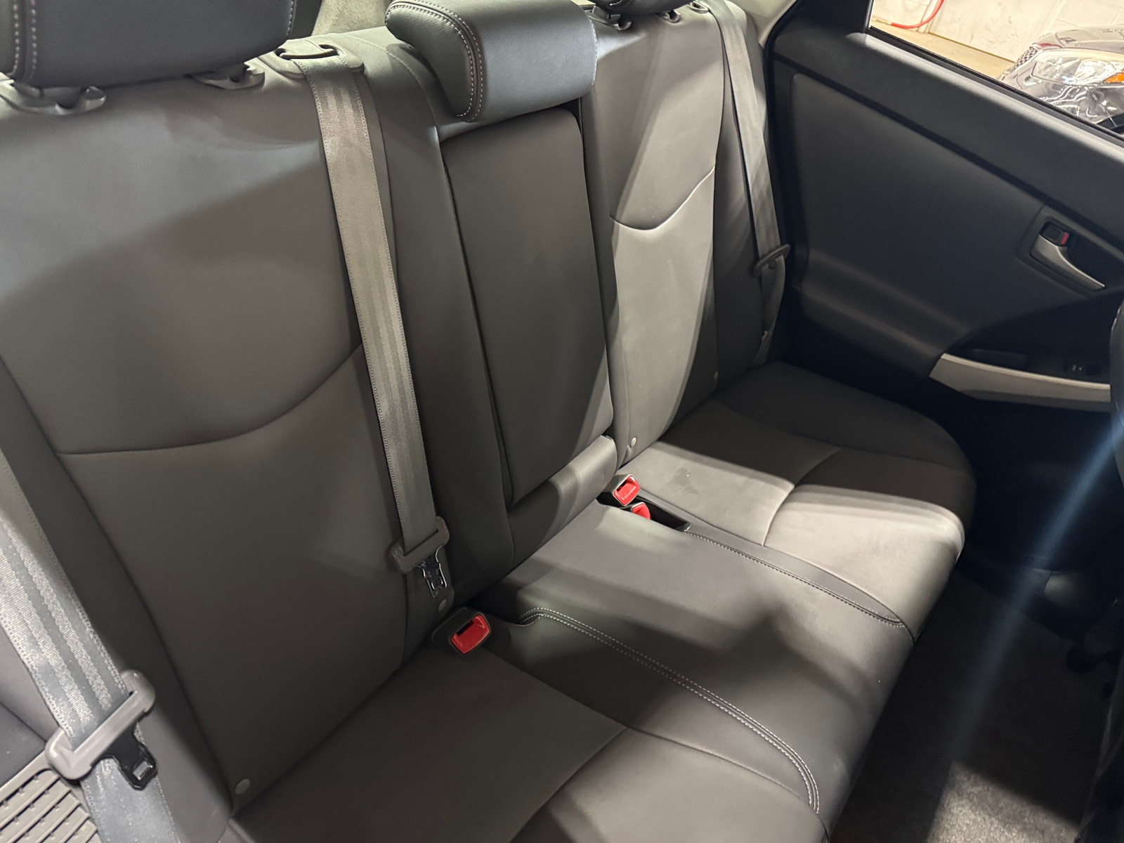 Thumbnail: 2013 Toyota Prius - 6