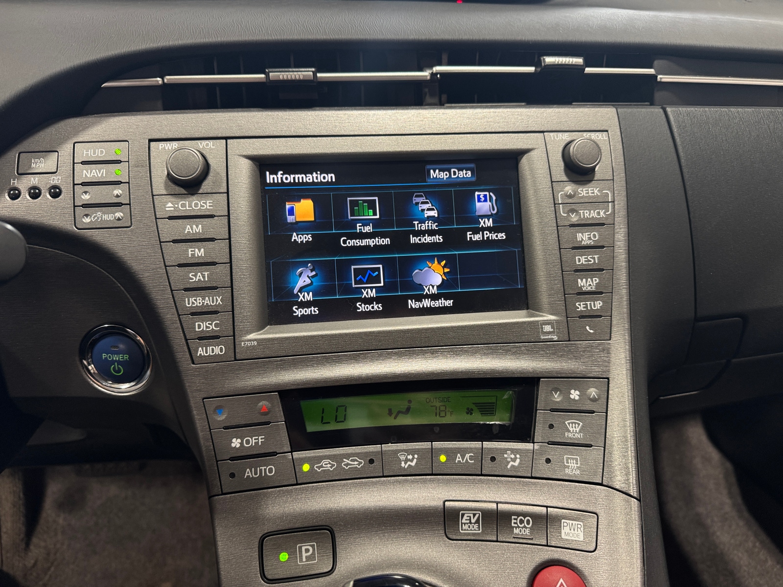 Thumbnail: 2013 Toyota Prius - 4